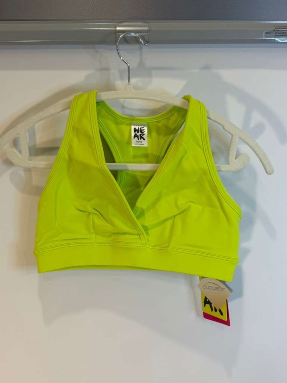 Zumba WEAR Spicy Don't Be Basic V Bra Zumba Green Size S Supplex Pullover small